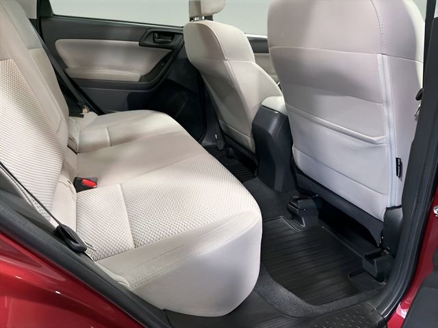 Used 2018 Subaru Forester 2.5i Premium AWD/4WD image 34