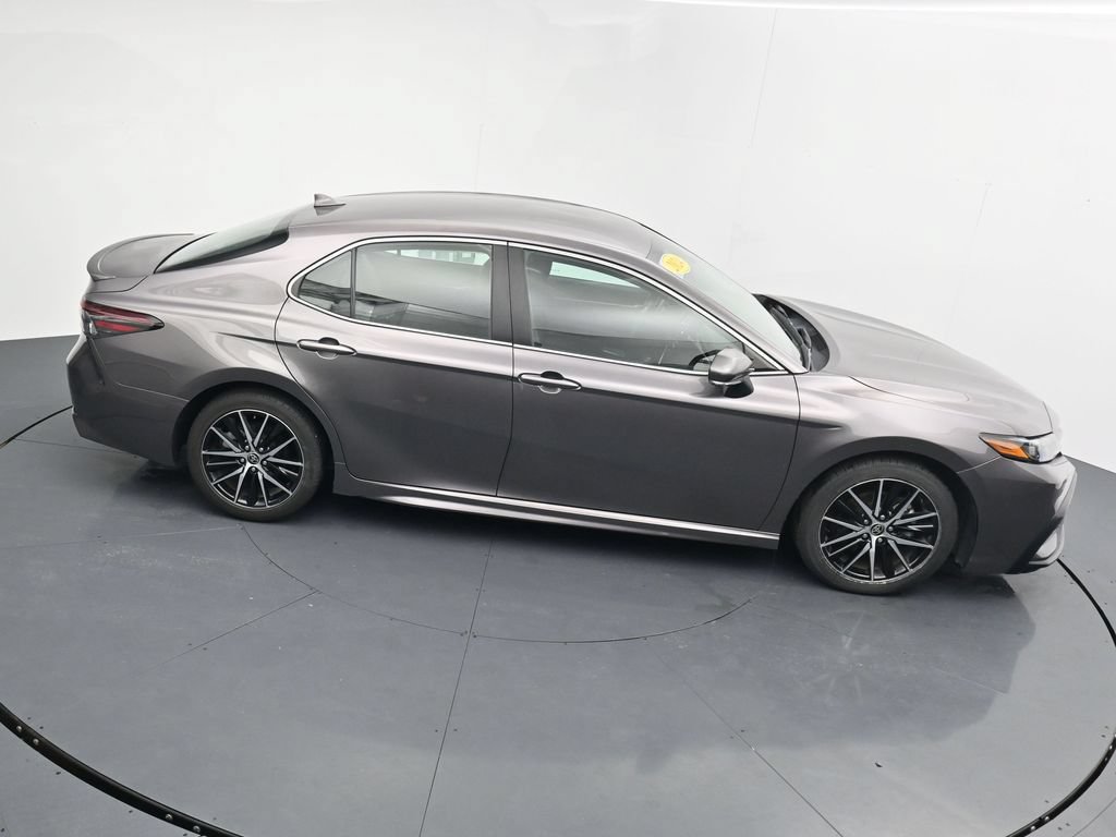 Used 2024 Toyota Camry SE FWD image 32