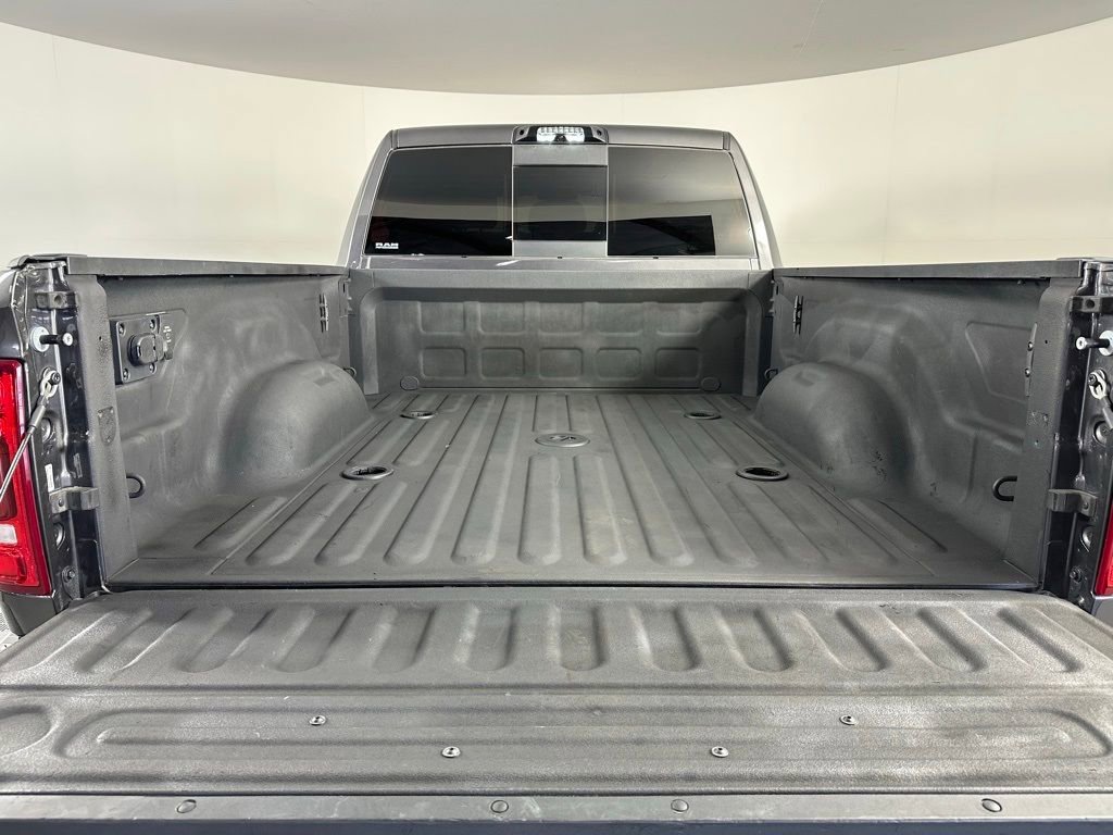 Used 2022 RAM 3500 Laramie image 23