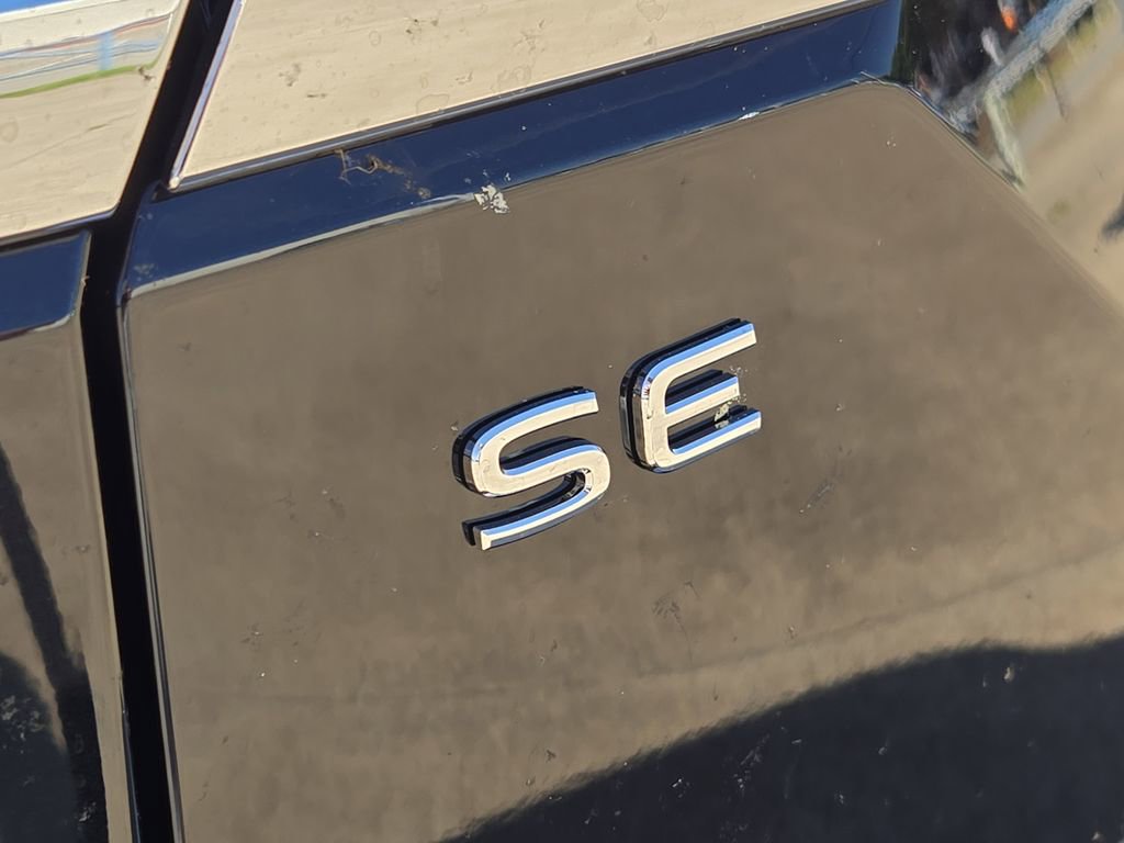 New 2026 Volkswagen Atlas SE image 8