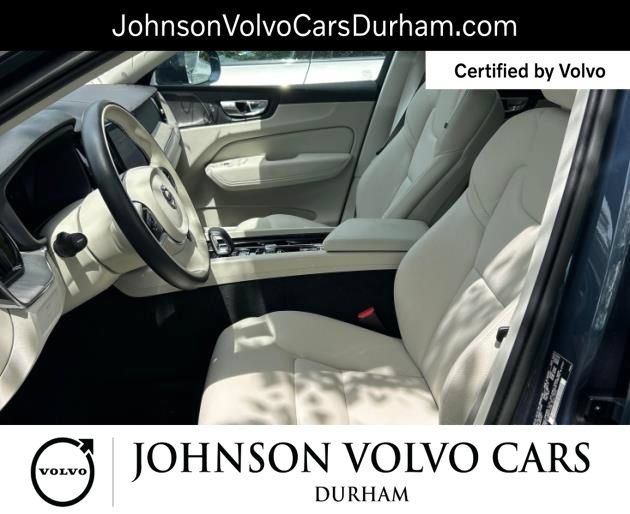 Used 2023 Volvo XC60 B5 Plus w/ Climate Package AWD/4WD image 8