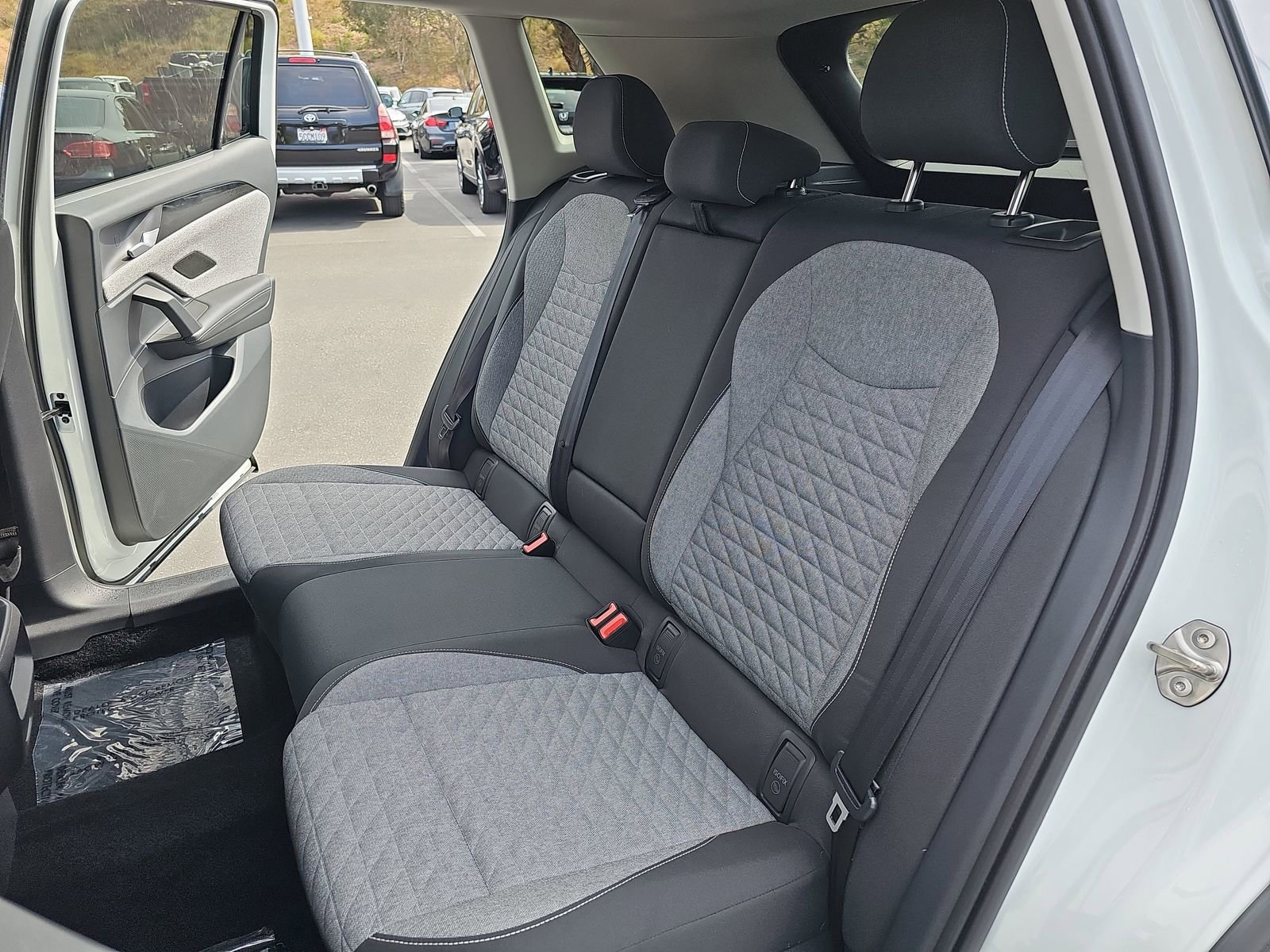 Used 2025 Volkswagen Tiguan S FWD image 13
