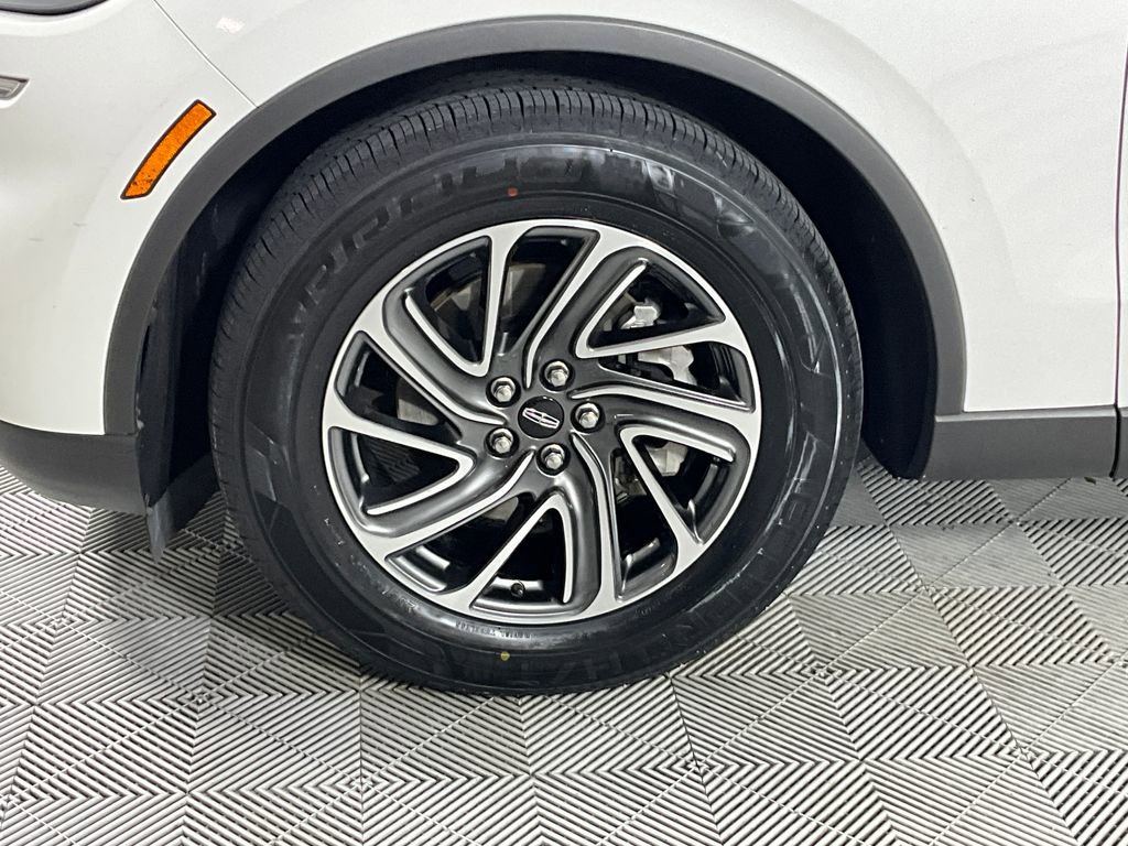 Used 2021 Lincoln Aviator 2WD image 29