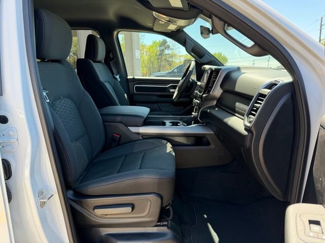 New 2026 RAM 1500 4x4 Crew Cab image 13
