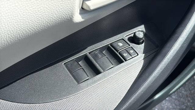 Certified 2025 Toyota Corolla LE FWD image 18