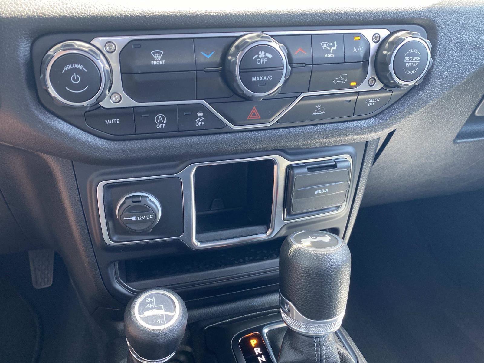 Certified 2024 Jeep Wrangler Sport image 27