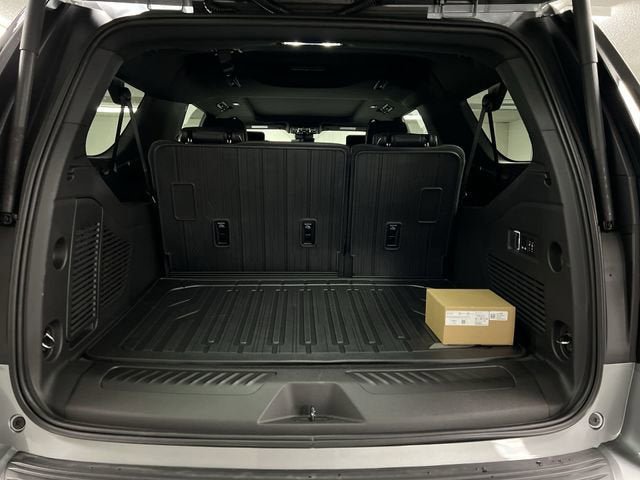 New 2026 GMC Yukon XL Elevation w/ Elevation Premium Package image 27
