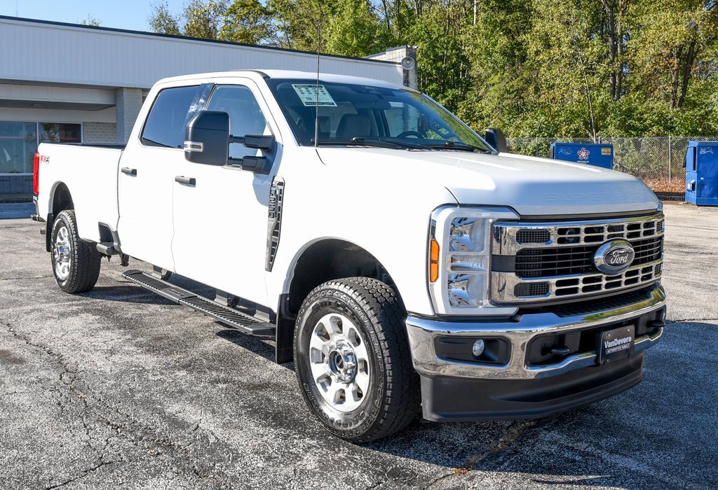 Used 2024 Ford F250 XLT w/ FX4 Off-Road Package image 6
