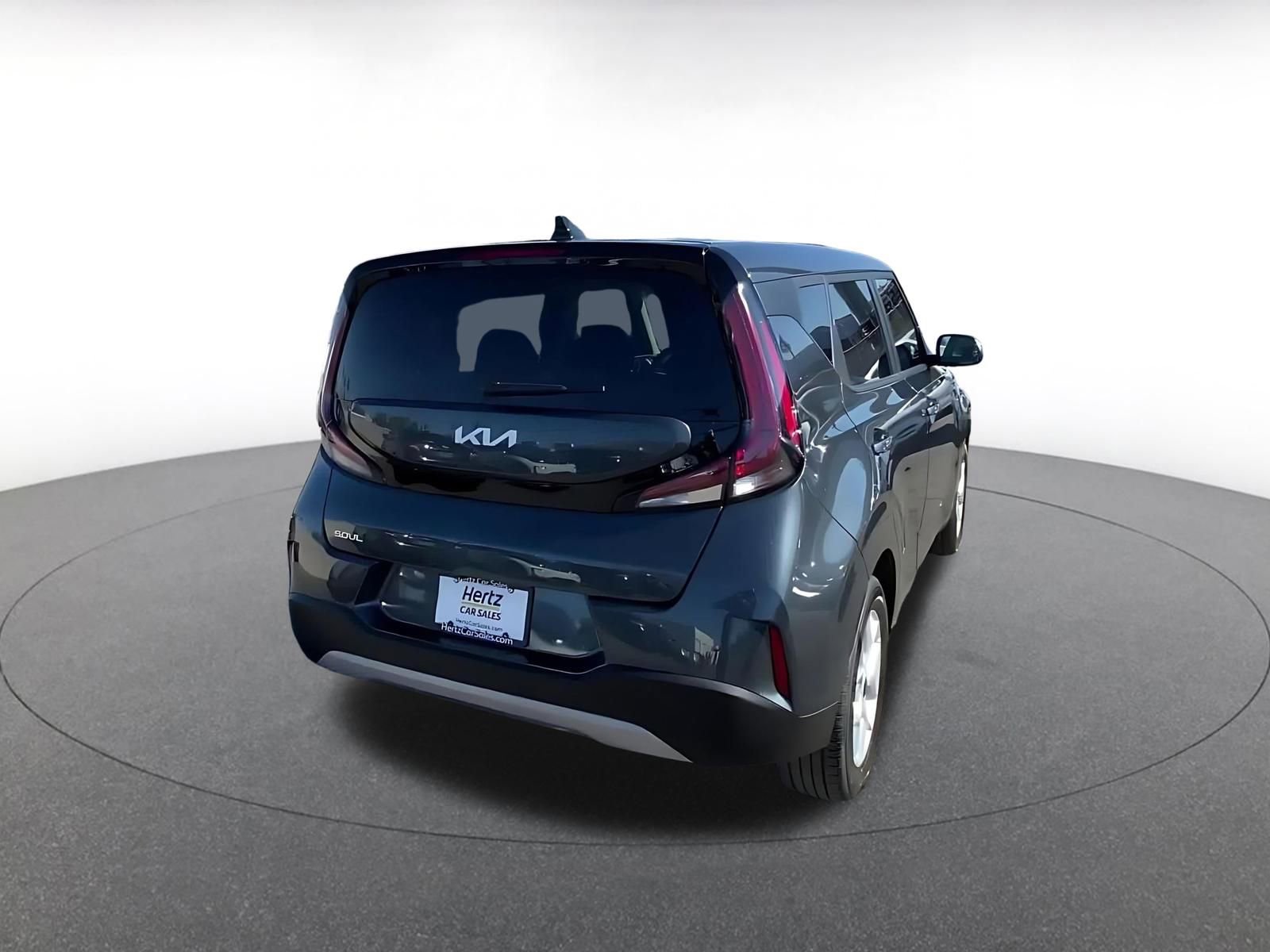 Used 2025 Kia Soul LX w/ LX Technology Package image 14