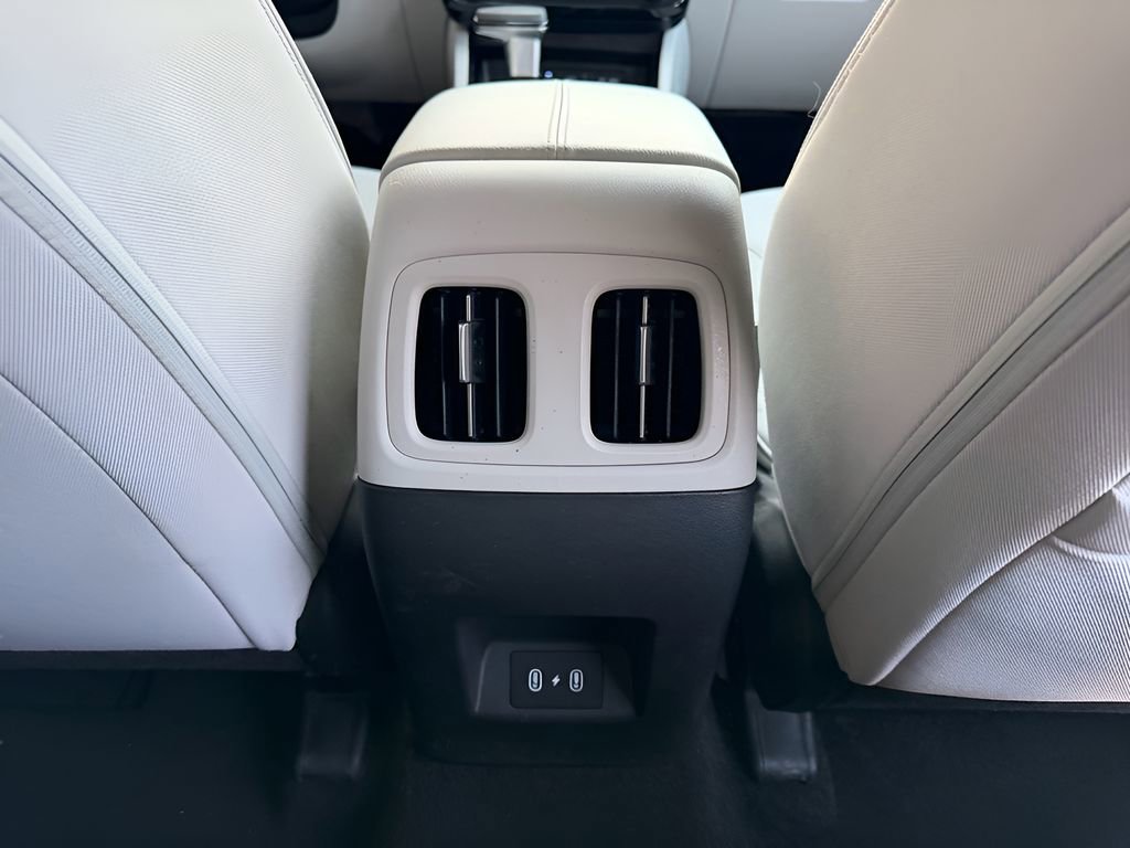Certified 2025 Hyundai Tucson SEL image 28