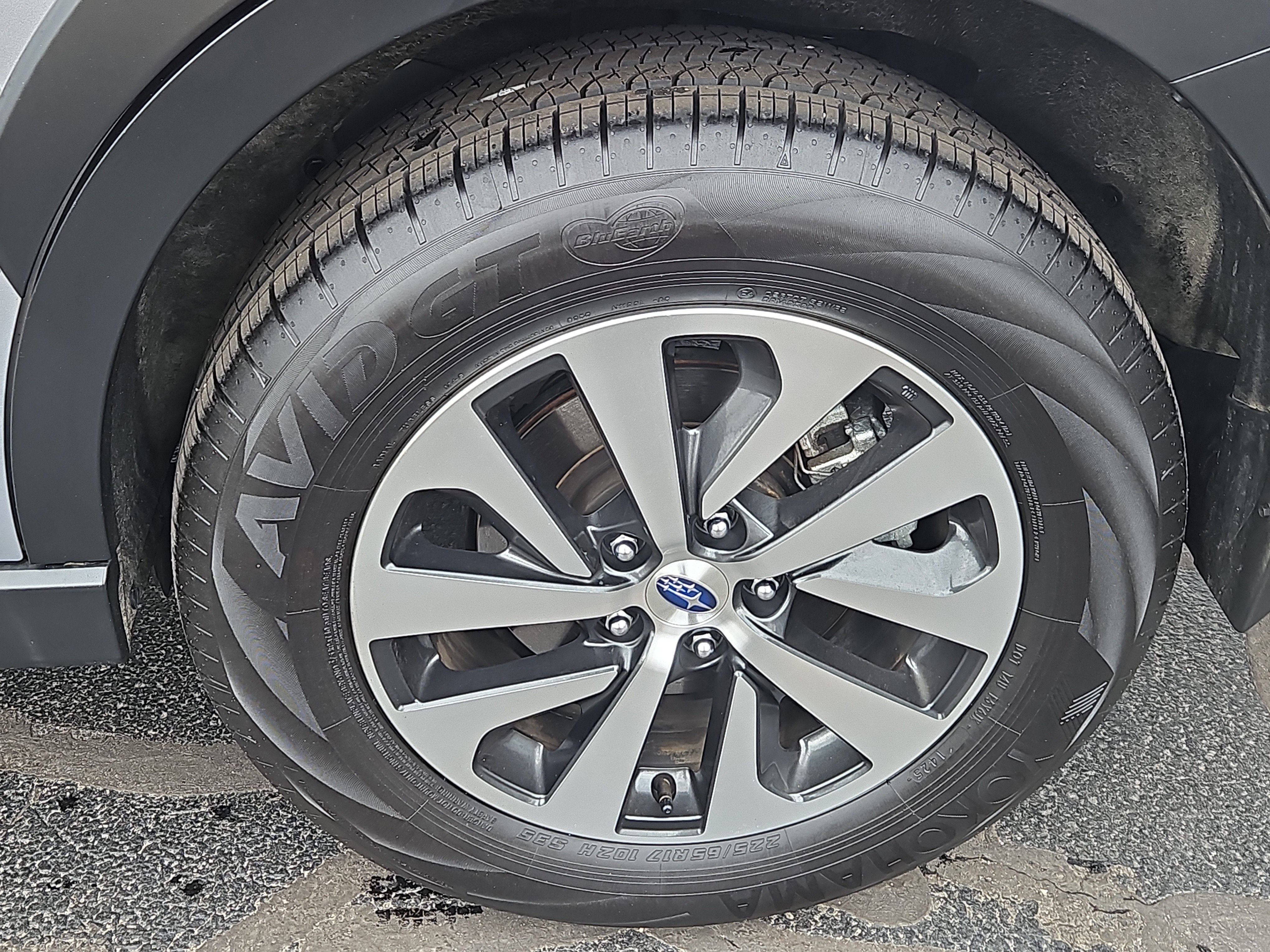 Certified 2025 Subaru Outback Premium image 24