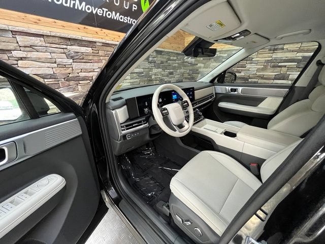 Used 2025 Hyundai Santa Fe SEL AWD/4WD image 33