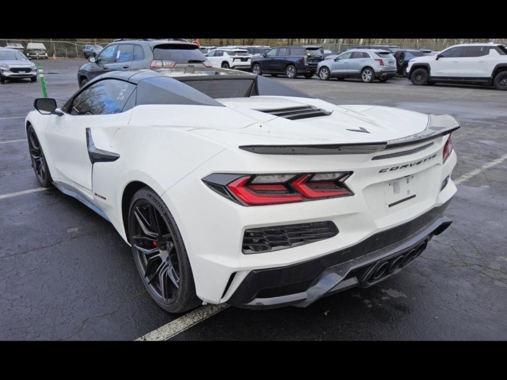 Used 2023 Chevrolet Corvette Z06 w/ LPO, Roadside Safety Package image 7