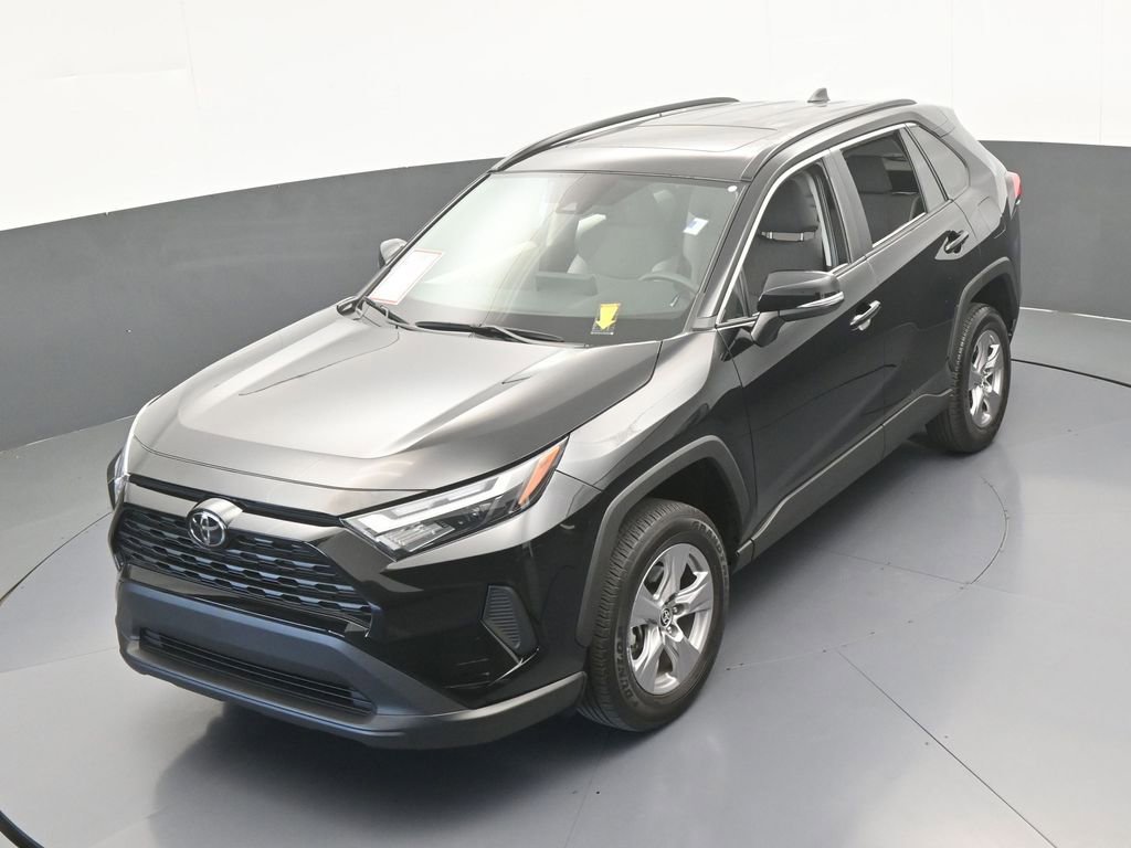 Used 2025 Toyota RAV4 XLE w/ Convenience Package FWD image 43