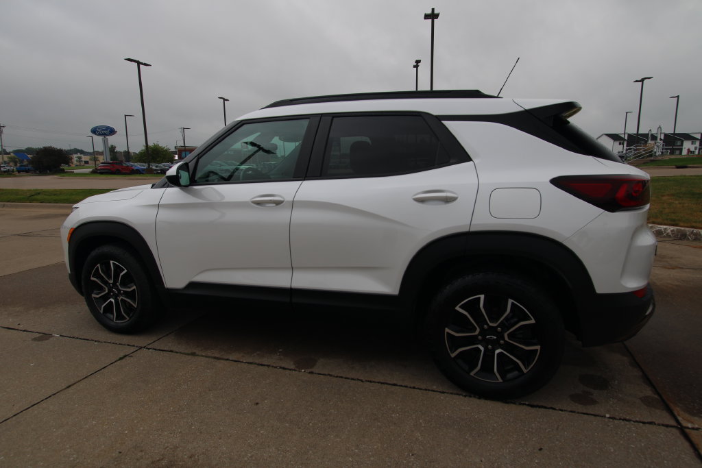Used 2025 Chevrolet TrailBlazer ACTIV FWD image 16