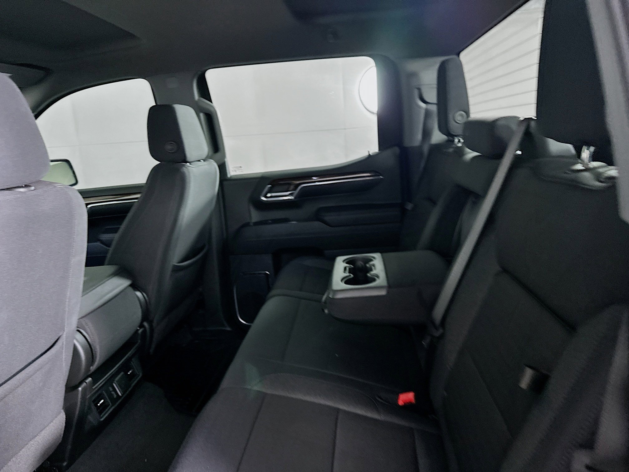 Used 2024 GMC Sierra 1500 Elevation image 27