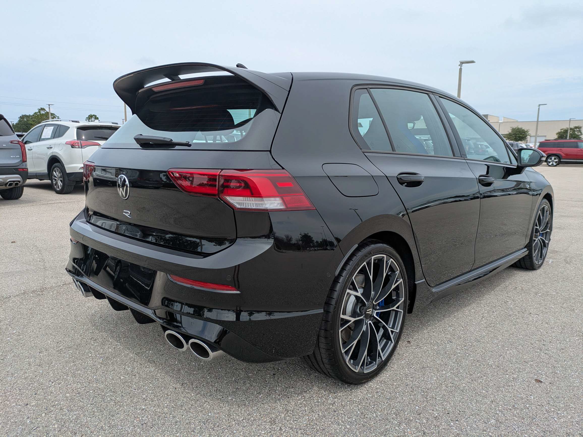 Used 2026 Volkswagen Golf AWD/4WD image 5