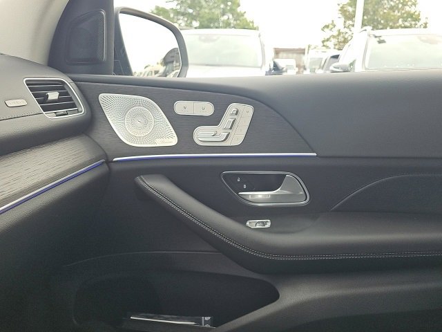 New 2026 Mercedes-Benz GLS 450 4MATIC image 25