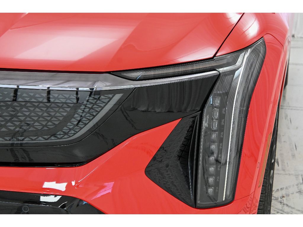 New 2026 Cadillac Optiq V w/ Carbon Fiber Package image 15