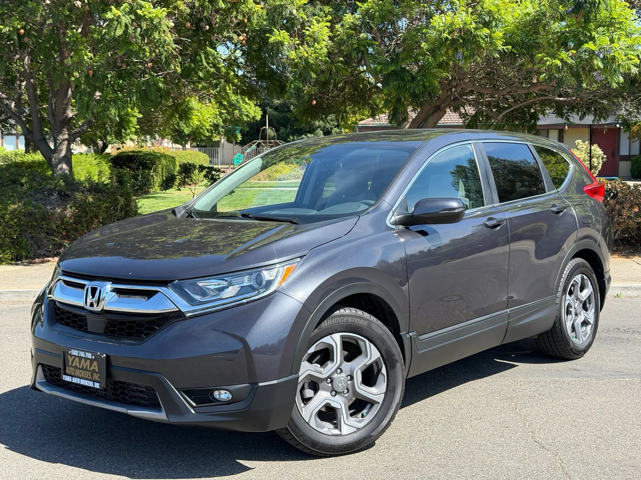 Used 2017 Honda CR-V EX image 1
