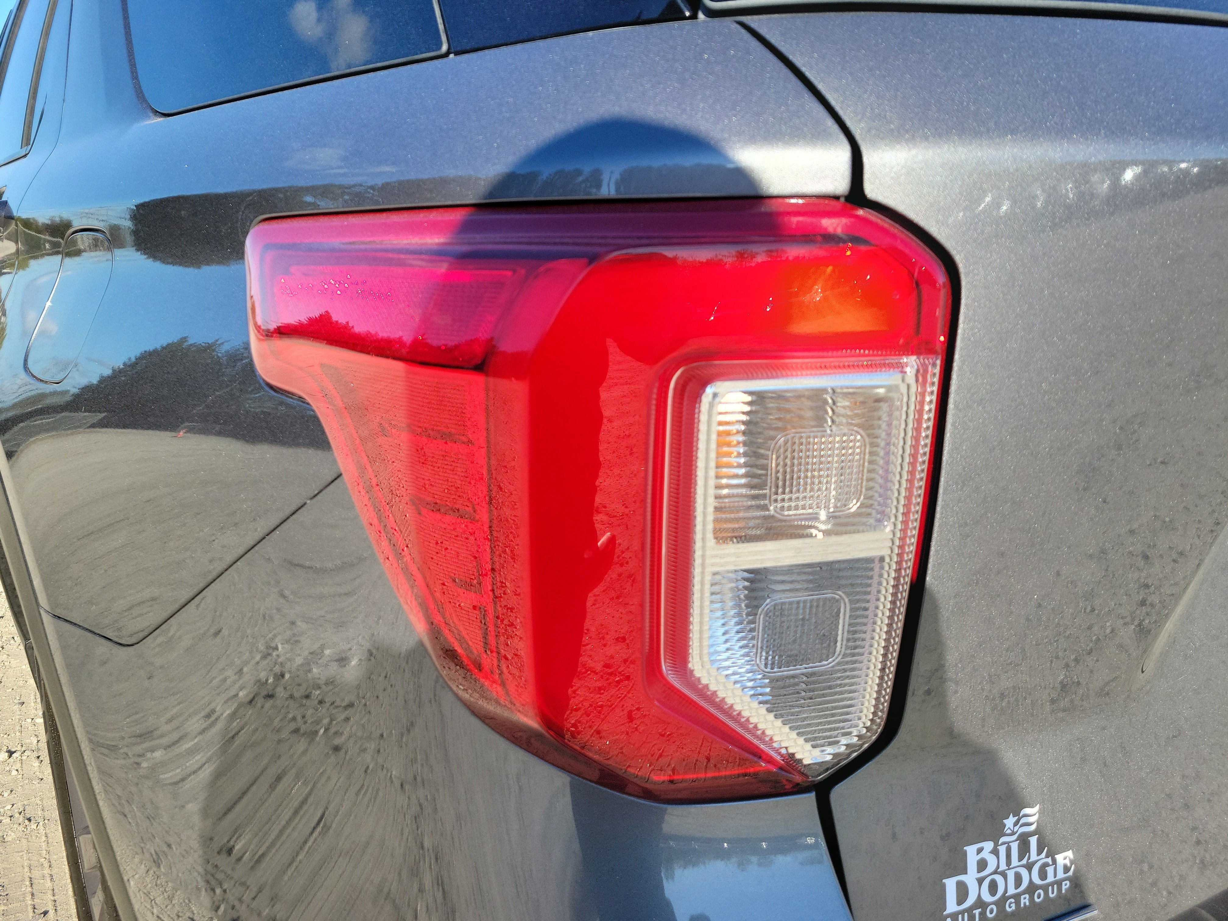 Used 2022 Ford Explorer XLT w/ Equipment Group 202A image 11