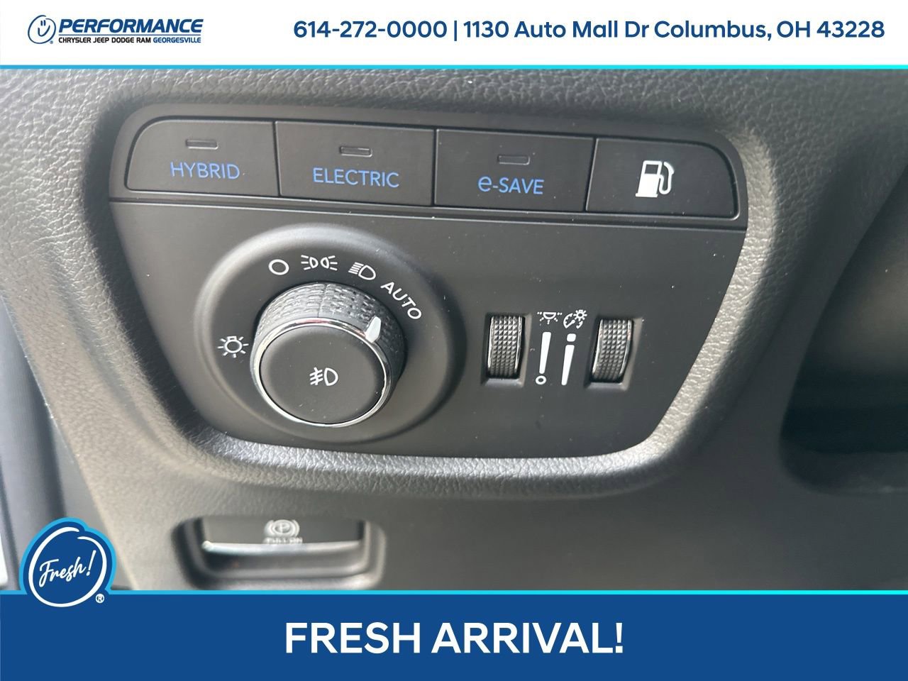 Used 2024 Jeep Grand Cherokee Trailhawk w/ Advanced Protech Group II image 15