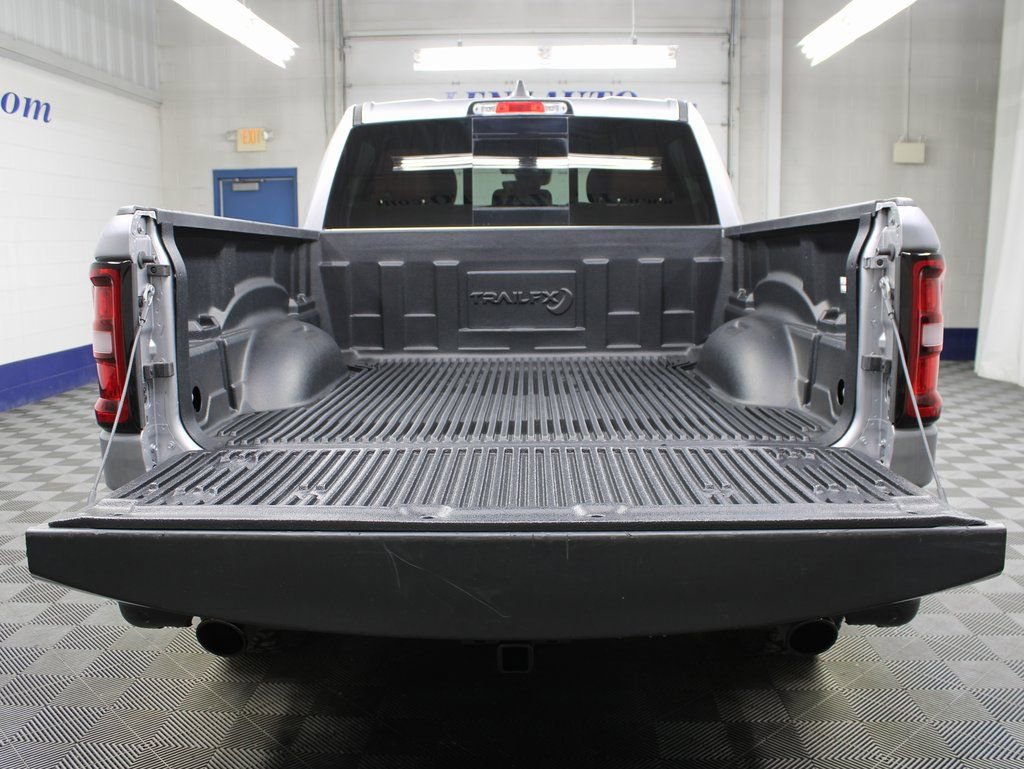 Used 2025 RAM 1500 Rebel image 33
