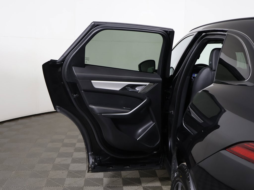 Used 2024 Jaguar F-PACE R-Dynamic S image 24