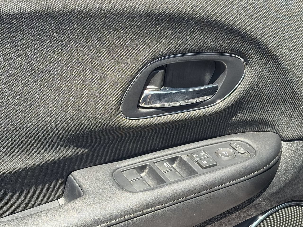 Used 2020 Honda HR-V EX image 20