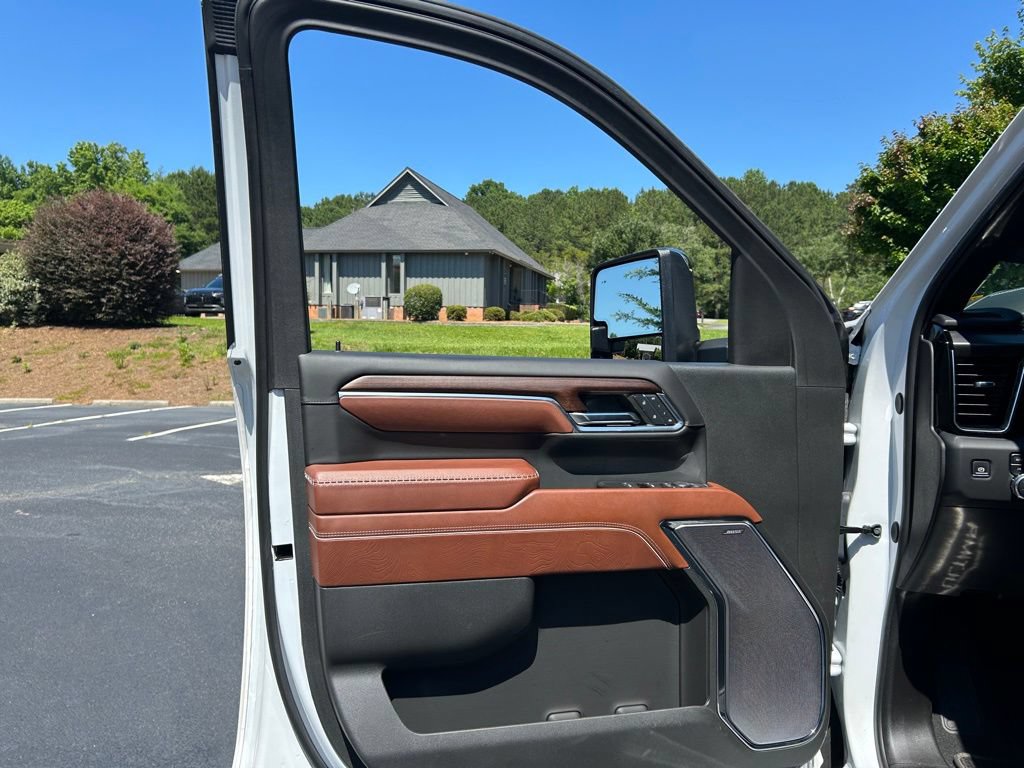 Used 2024 GMC Sierra 3500 Denali Ultimate AWD/4WD image 64