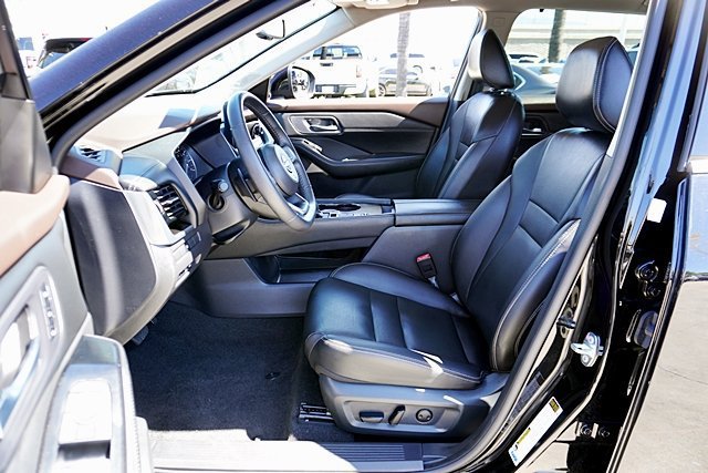 Certified 2023 Nissan Rogue SL w/ SL Premium Package FWD image 21