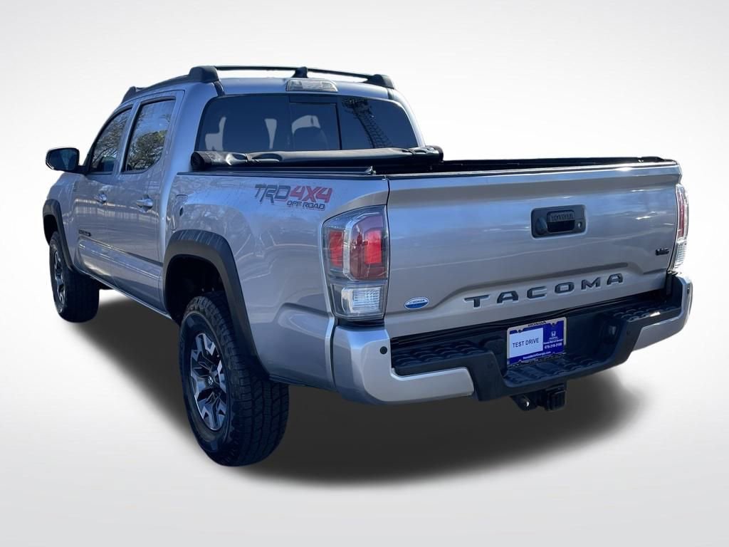 Used 2020 Toyota Tacoma TRD Off-Road w/ Technology Package image 4