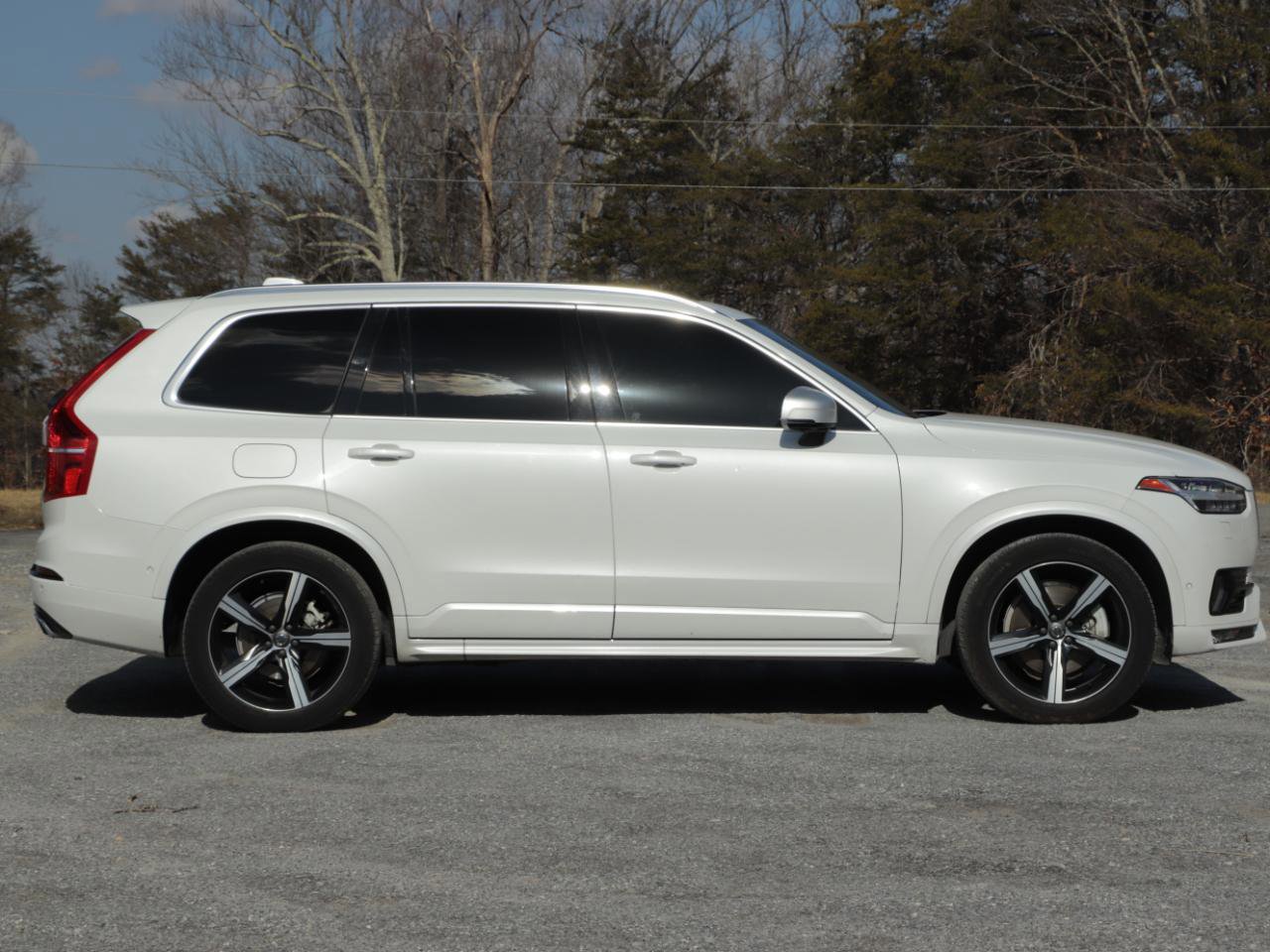 Used 2019 Volvo XC90 T6 R-Design w/ Advanced Package AWD/4WD image 2