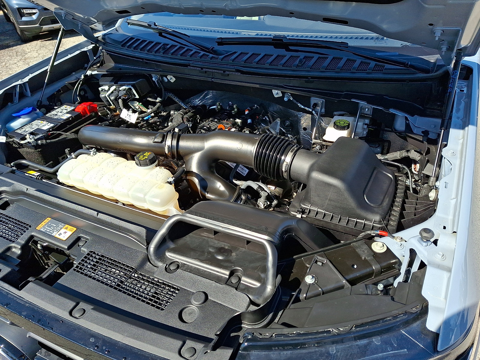 Certified 2025 Ford Expedition Max Active image 33