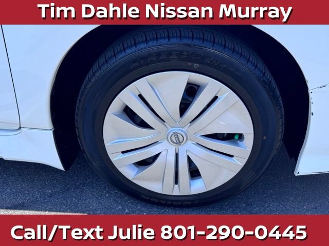 Used 2025 Nissan Leaf S FWD image 15