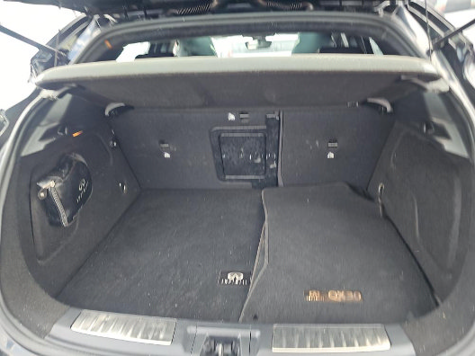 Used 2018 INFINITI QX30 Sport w/ Sport Leather Package FWD image 7