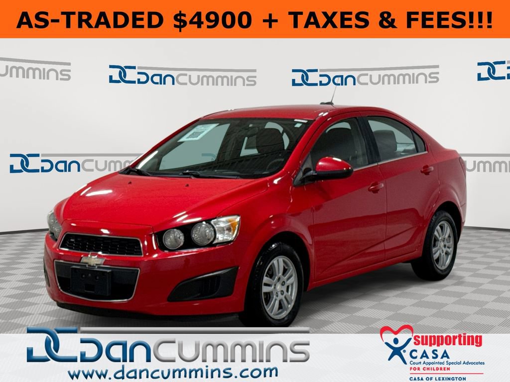 Used 2015 Chevrolet Sonic LT FWD image 1
