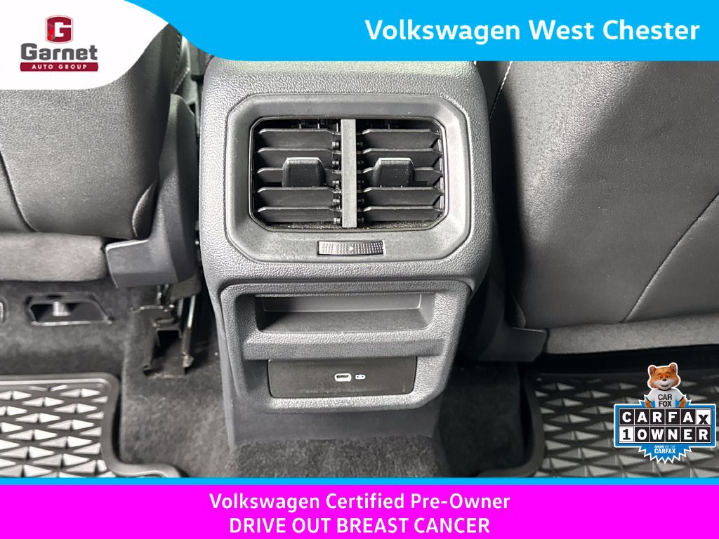 Used 2023 Volkswagen Taos SE w/ Panoramic Sunroof Package AWD/4WD image 28