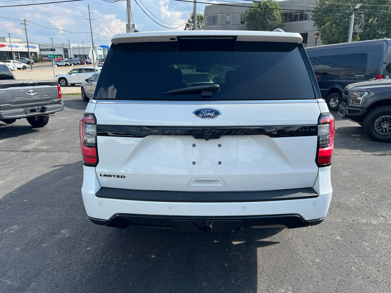 Used 2021 Ford Expedition Max Limited image 6
