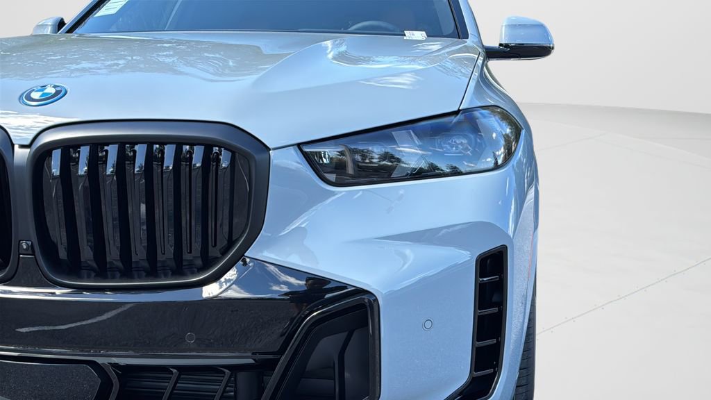 New 2026 BMW X5 xDrive50e image 26