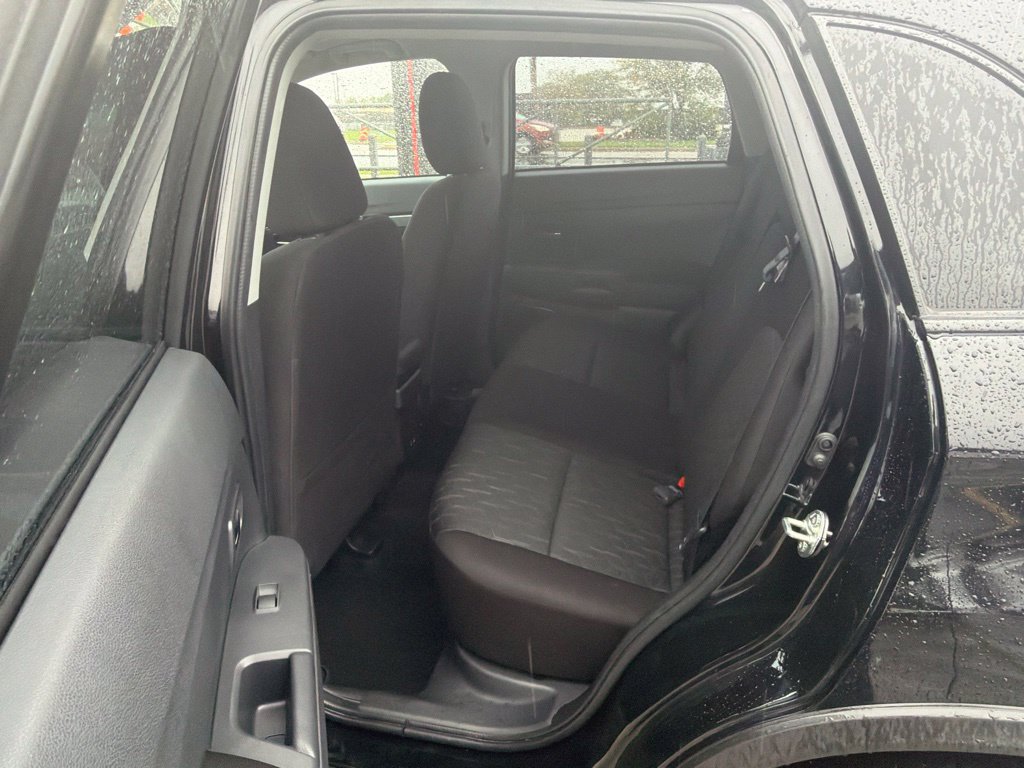 Used 2025 Mitsubishi Outlander Sport LE AWD/4WD image 17