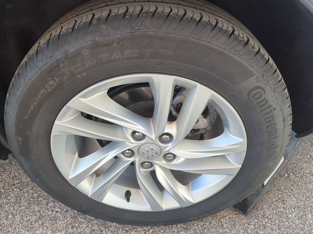 Used 2024 Buick Envista Preferred w/ Convenience I Package image 9