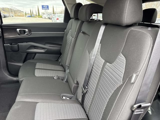New 2026 Kia Sorento LX FWD image 15
