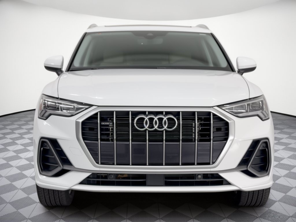 Used 2024 Audi Q3 2.0T Premium AWD/4WD image 6