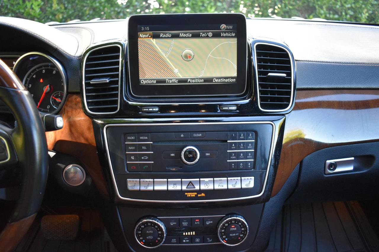 Used 2018 Mercedes-Benz GLS 450 4MATIC image 20