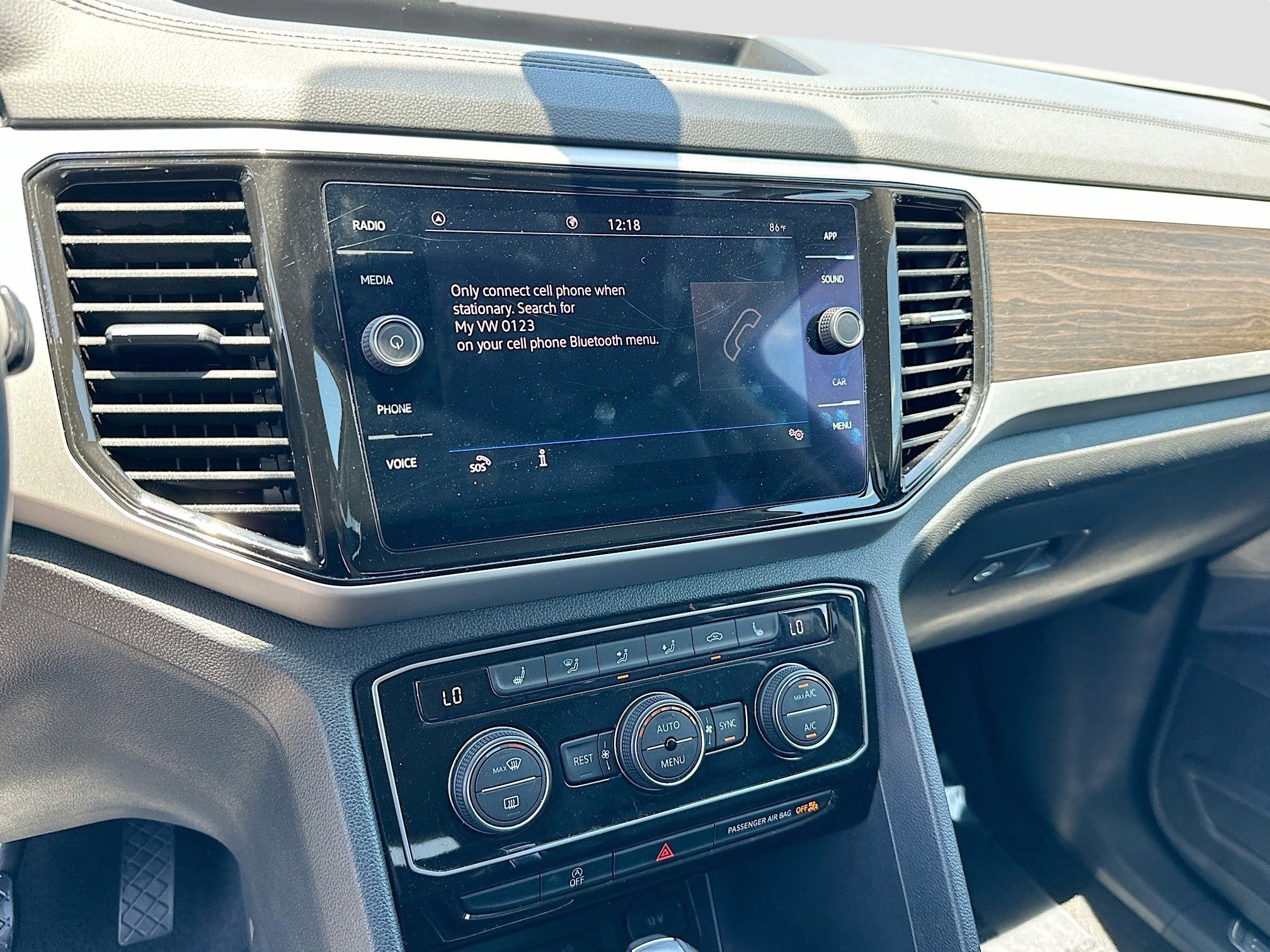 Used 2022 Volkswagen Atlas SE image 13