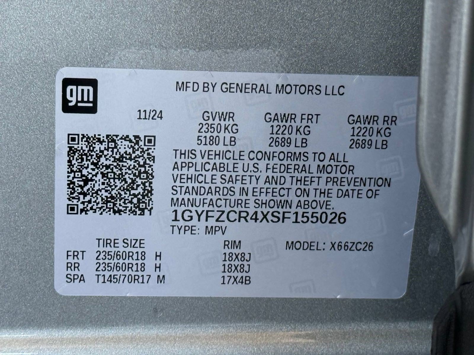 Used 2025 Cadillac XT4 Premium Luxury FWD image 29