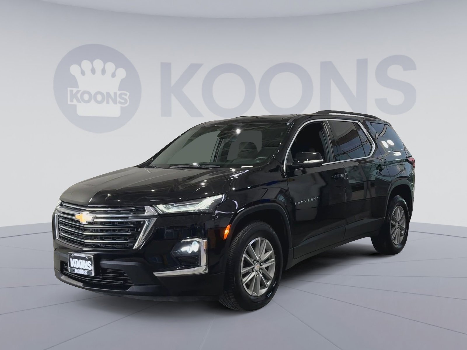 Used 2023 Chevrolet Traverse LT image 5
