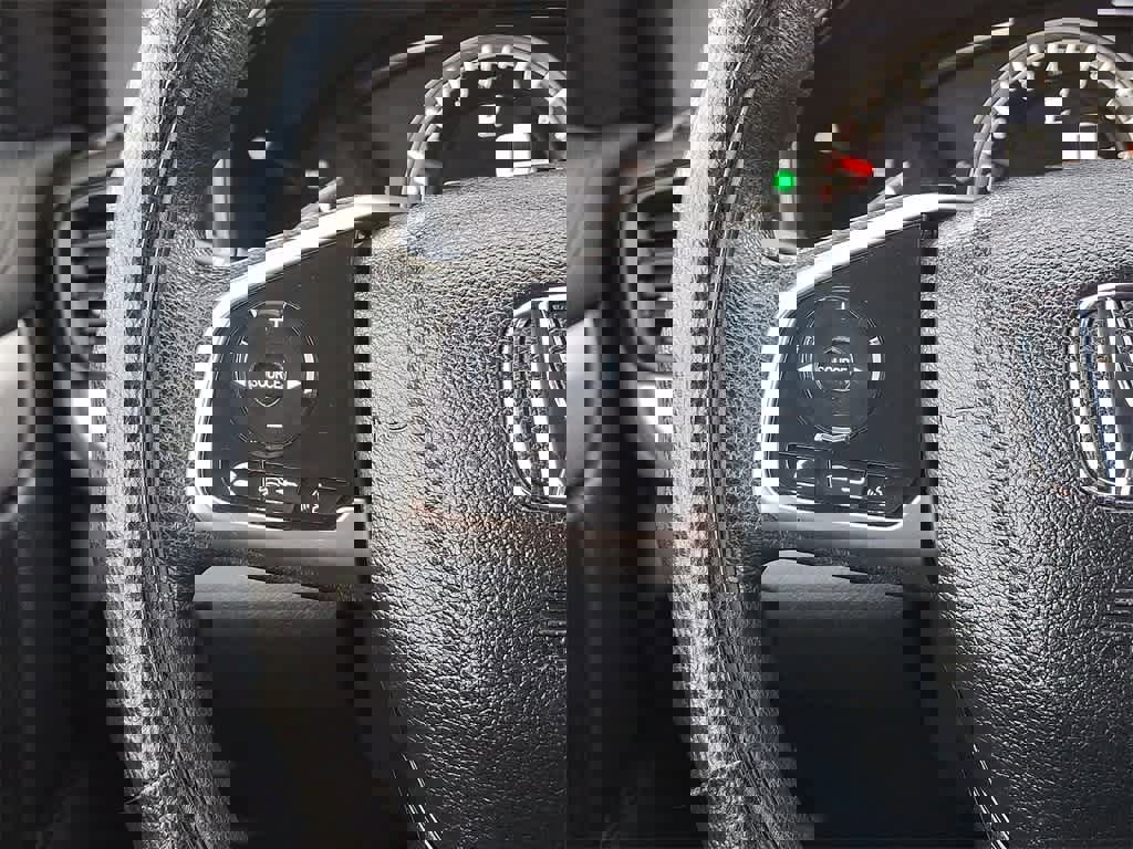 Certified 2018 Honda CR-V LX image 17