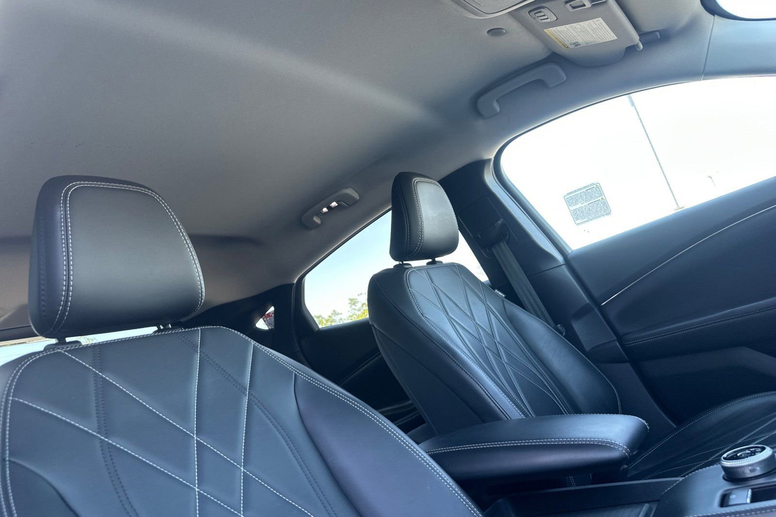 Used 2023 Ford Mustang Mach-E Select image 17